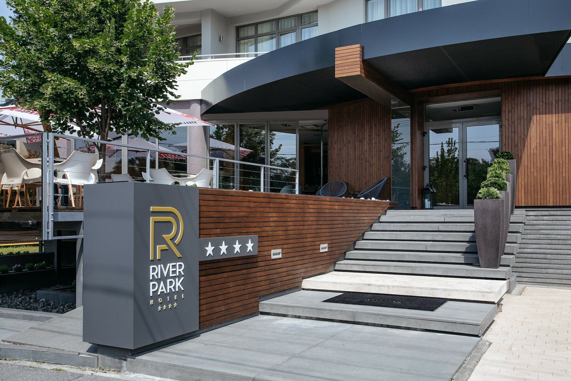 Hotel River Park 克卢日-纳波卡 外观 照片